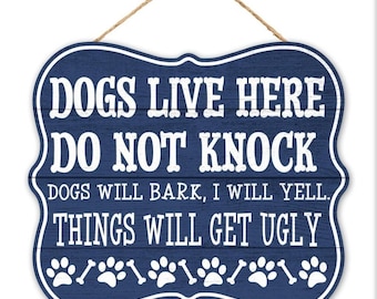 Dog Live Here Wreath Sign - Dog Wreath Sign