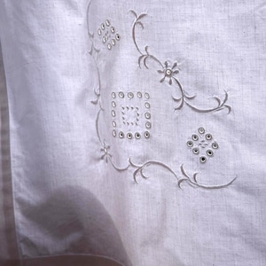 Juego de sábanas antiguas francesas de lino Metis, ropa de cama hecha a mano con bordados, tela de tapicería de lino orgánico, estilo rústico de granja.