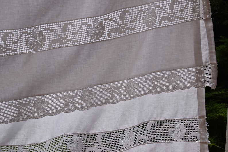 1920 French Linen Sheet Flower Patterns Handmade Organic Linen Upholstery Fabric Beautiful Lace Home Decor Antique C