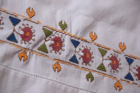 1920 French Linen Sheet Flower Patterns Handmade Organic Linen Upholstery Fabric Beautiful Lace Home Decor Antique C