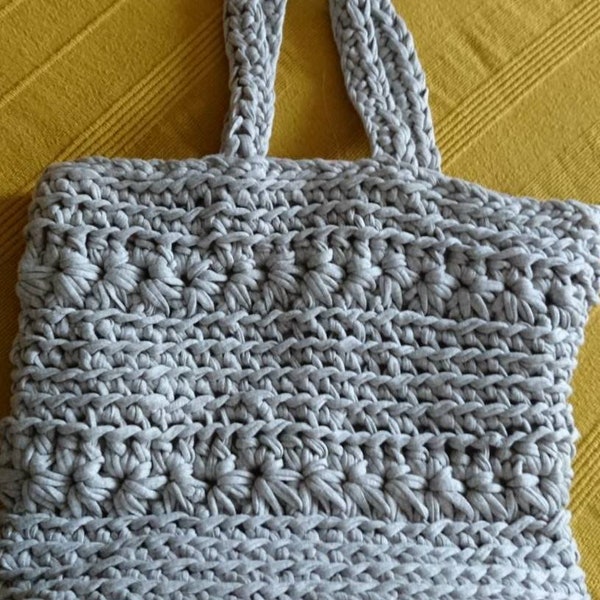 Sac à main femme crocheté gris clair