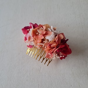 Peigne à cheveux, en hortensia, broom bloom stabilisés. Un accessoire pour vôtre coiffure de mariée, collection Flora image 1