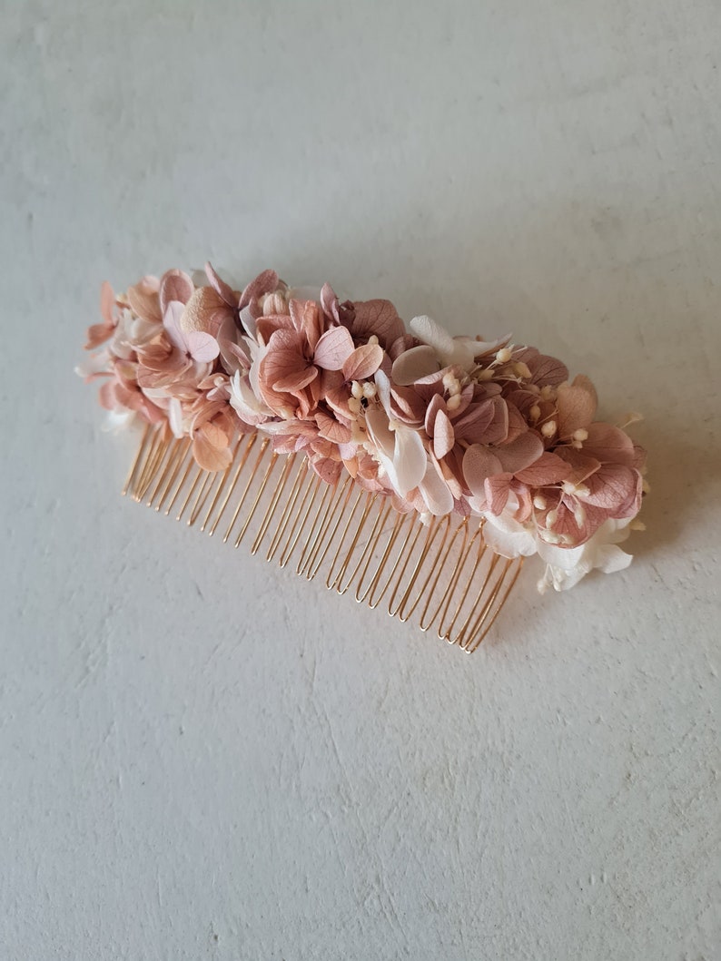 Peigne à cheveux Elia, en hortensia et broom bloom stabilisées. Un accessoire pour vôtre coiffure de mariage, EVJF, anniversaire, image 1