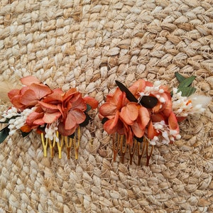 Peigne à cheveux Carolina, en hortensia et broom bloom stabilisées. Un accessoire pour sublimer vôtre coiffure de mariée image 2