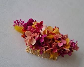 Peineta Monica, en hortensia preservada. Un accesorio moderno para tu peinado de boda, despedida de soltera, cumpleaños,