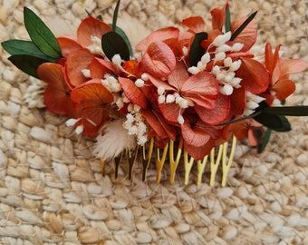 Peigne à cheveux Carolina, en hortensia et broom bloom stabilisées. Un accessoire pour sublimer vôtre coiffure de mariée