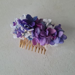 Hair comb, in preserved Joséphine hydrangea. An accessory for your bridal hairstyle, in shades of blue purple