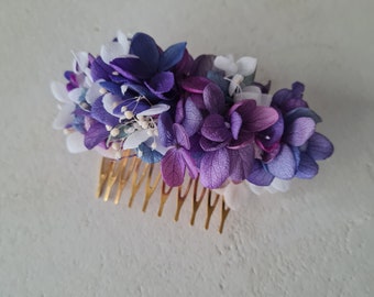Haarkam, in geconserveerde Joséphine hortensia. Een accessoire voor bij je bruidskapsel, in blauwpaarse tinten