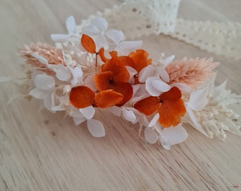 Bracelet mariée, demoiselle d'honneur en fleurs éternelles Félicia. Un accessoire coloré pour un mariage bohème & tendance