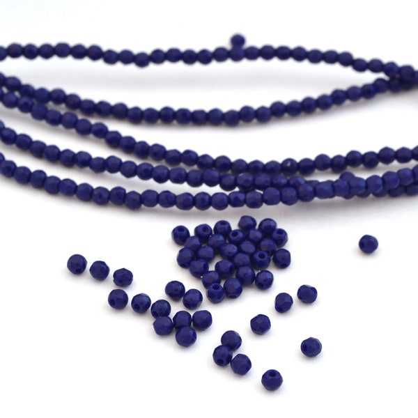 50 perles tchèques bleu indigo 2 mm à facettes en verre de Bohème