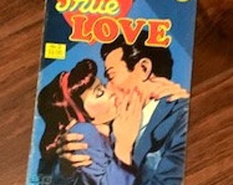 Revista em quadrinhos True Love da Eclipse Comics, edição vintage de 1986, número 2, capa de Brent Anderson. Em ótimo estado de conservação. Frete grátis!
