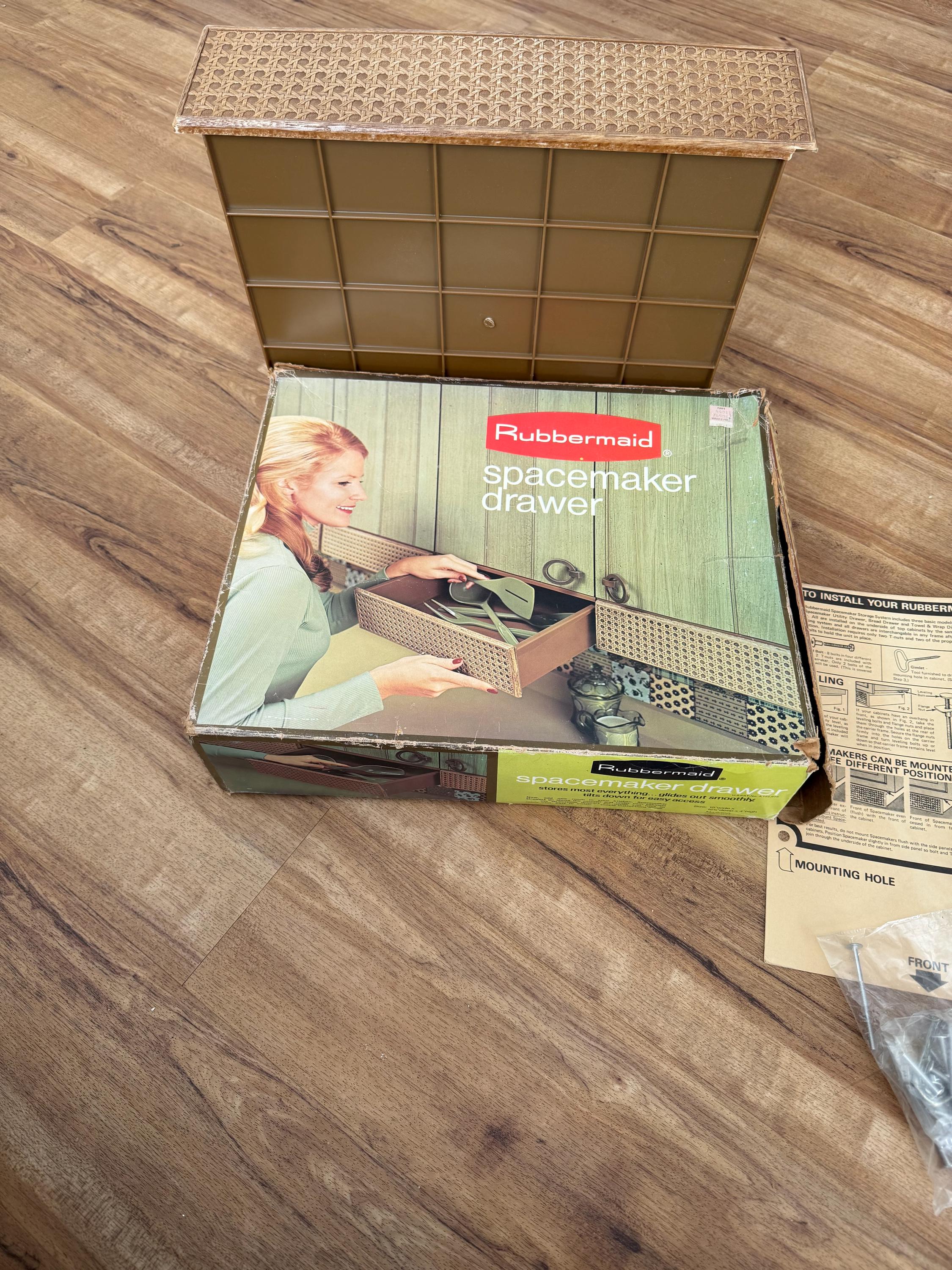 Rubbermaid  ラバーメイド　ノベルティ　ペンたて　中古 Vintage Rubbermaid Spacemaker Drawer. 1970s Storage in Original