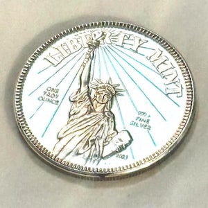 1 troy ounce silver liberty coin - Etsy 日本