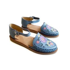 Huarache Sandal Women Nikte blue, Mexican Huarache.