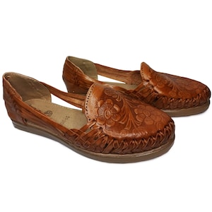 Huarache-Sandale für Damen, mexikanische Huaraches aus Leder, Nikte Tooled Leather