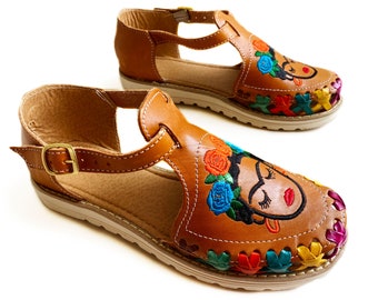 Huarache sandal woman, leather Mexican Huaraches, Frida Embroidered