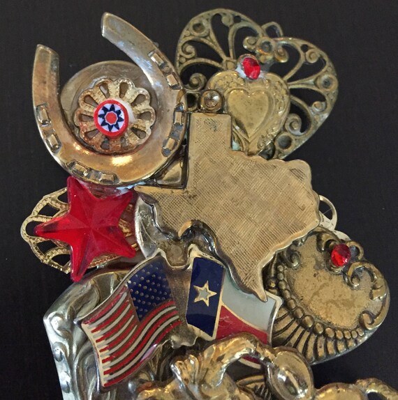Whimsical Texas Themed Brooch and Earrings w/ Boo… - image 3