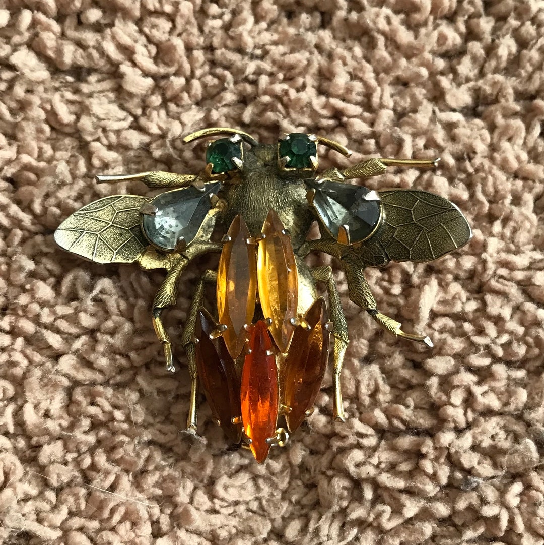 Vintage Rhinestone Bee Brooch - No Brand - Gold, Orange