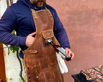 Delantal de cuero hecho a mano para barbacoa con abridor de botellas, delantal de cuero Crazy Horse para parrilla, delantal de cocina personalizado, regalo para él, delantal para barbacoa
