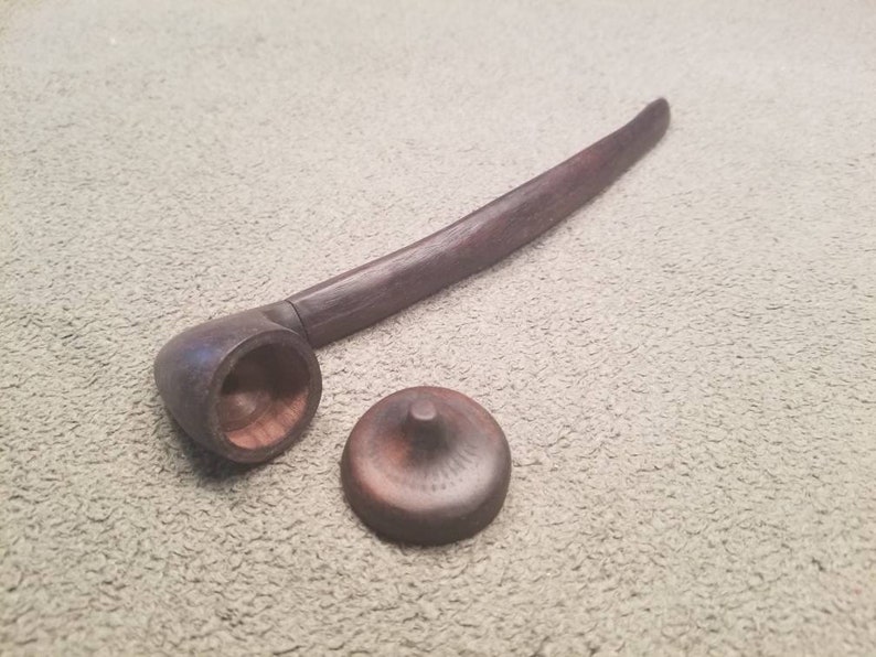 Acorn Pipe