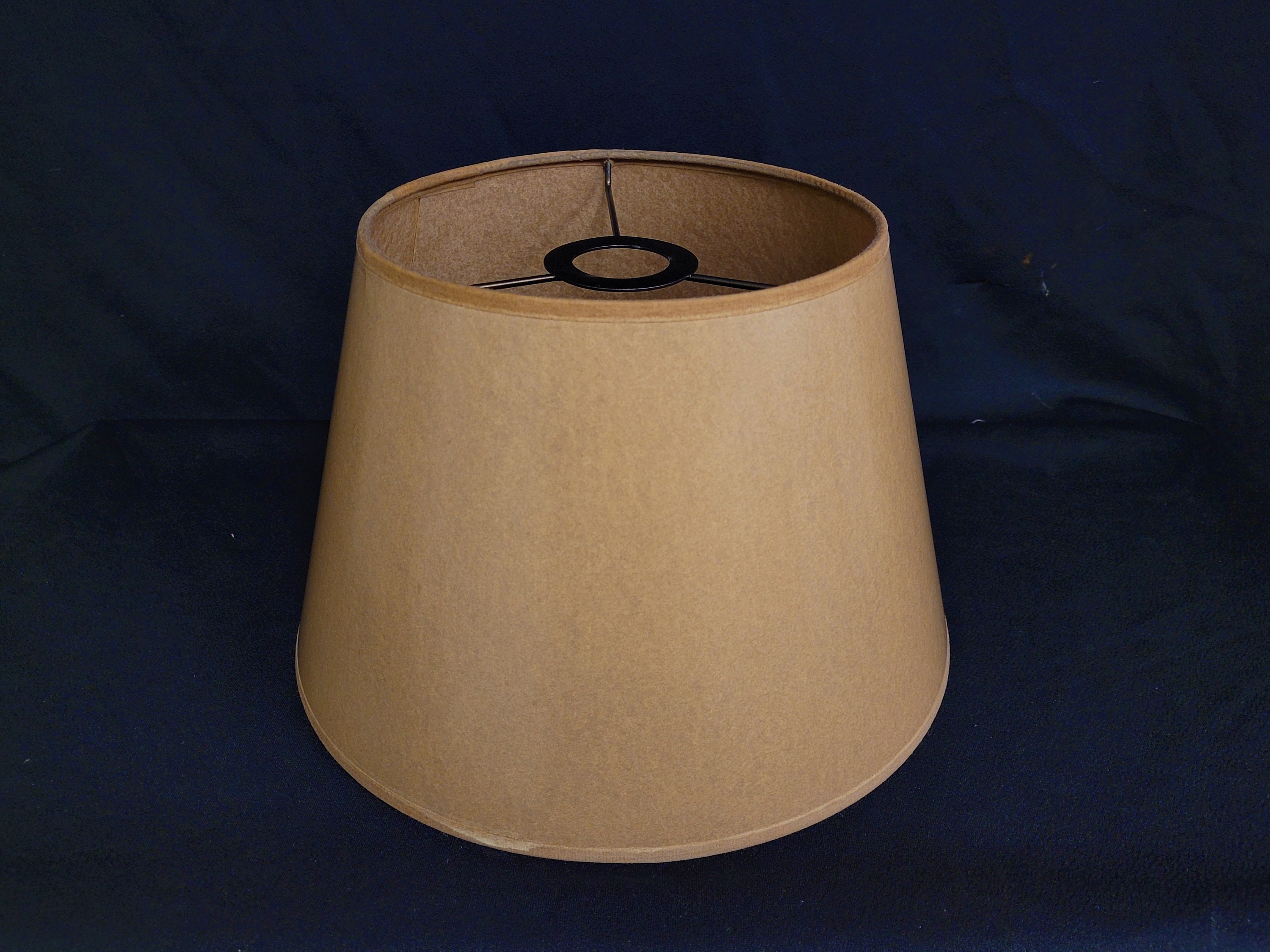 Slip uno 2024 fitter lamp shade
