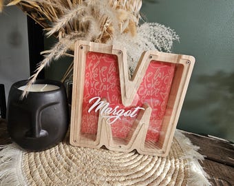 Personalized wooden piggy bank - a unique and symbolic gift