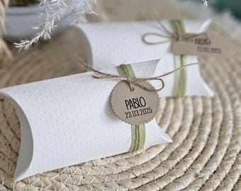 Berlingot white and sage green candy box