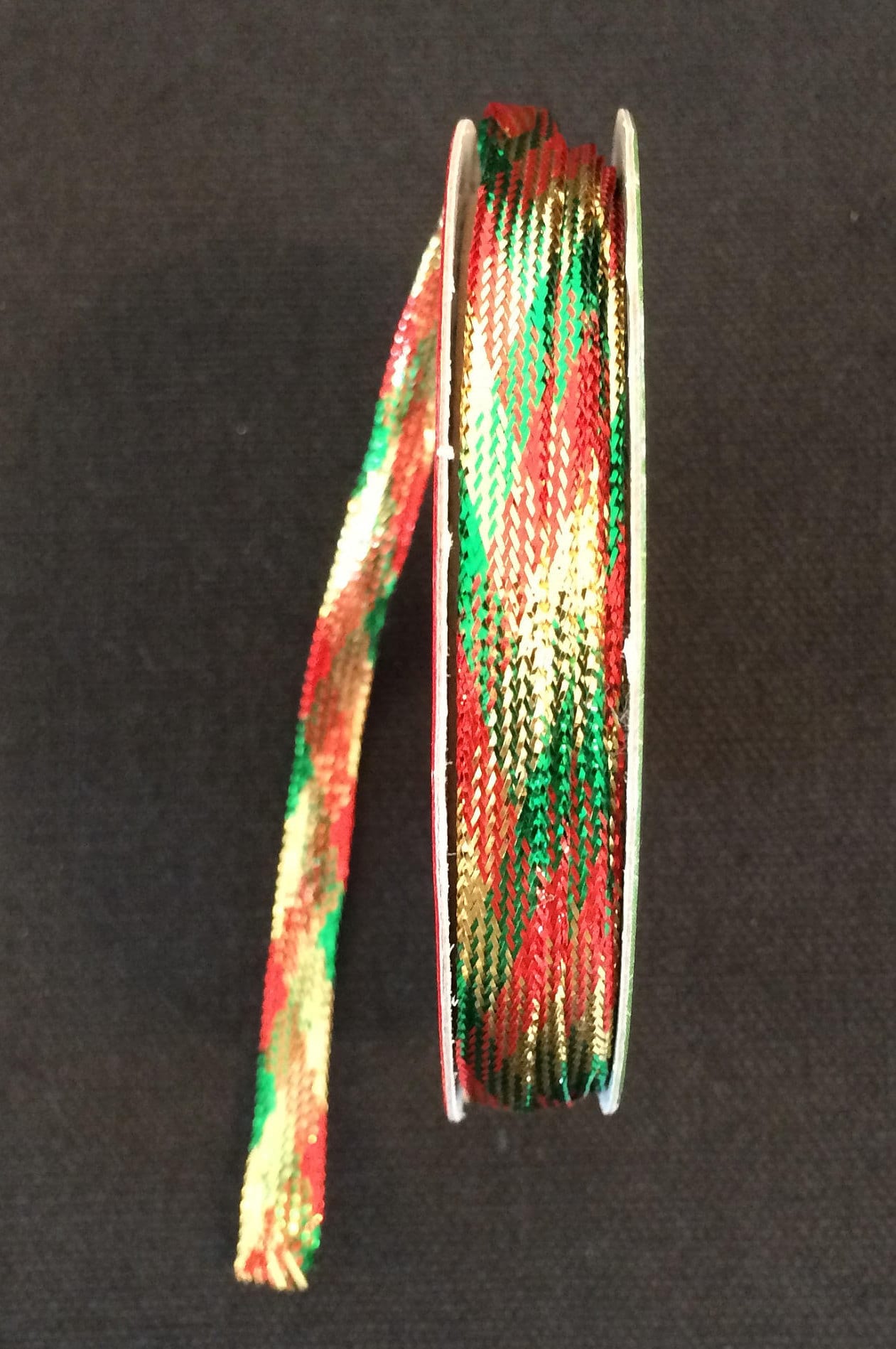 10 Yards Christmas Winter Snowflakes Red Acetate Ribbon 1 1//4/"W
