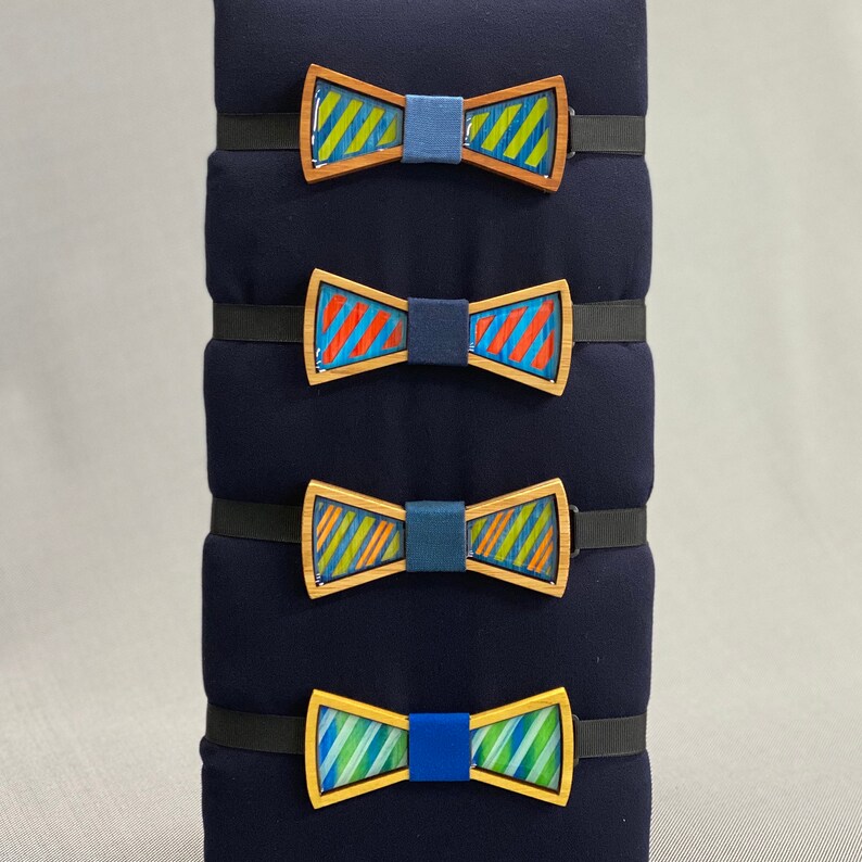 Wood Bow Tie Wedding Bow Tie Resin Art Floral Bow Tie Mens Bow Tie Resin Bow Tie Bow Ties for Men Gift for Men Wooden Bow Tie