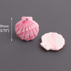 3 Tiny Seashell Charms in Pink and White, 19 x 18.5mm, Acrylic Sea Shells, Hawaiian Sunrise Shell, Plastic Seashell Beads, XY034-19-PK32