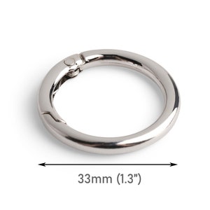 2 grandes clips plateados para puerta con resorte, 1,3 pulgadas, anillos de fijación de llavero, para monederos y bolsos, cierres de anillos en forma de O, con clip, RG149-33-SP