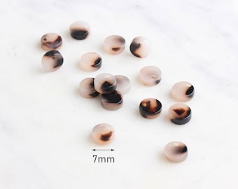 10 Tiny 7mm Coins, Acetate Charms Tortoise Shell Pattern, Coin Shape Bead Plastic, Small Flat Round Dangle 7mm Disc Circle, CN002-07-WT