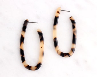 Composants de boucles d'oreilles créoles en écaille de tortue blonde, 1 paire, boucles d'oreilles en acétate en forme de U, bijoux en écaille de tortue, cerceaux en plastique ovales, EAR019-53-BT