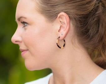 Blonde Tortoise Shell Hoops Earring Findings, 1 Pair, Small Round Hoops Tortoise Jewelry, Blonde Tortoiseshell Ear Hoops, EAR021-30-WT