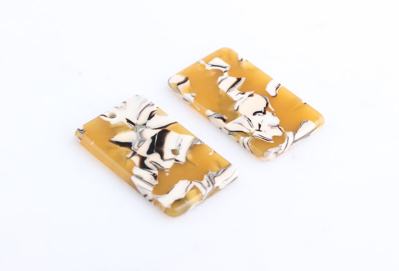 Yellow Acetate Charm 2 Yellow Dog Tag Pendant Military Dog Tag Blanks Rectangle Bar Pendant DX042-34-YWB Tortoise Shell Necklace Blanks