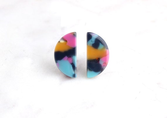 4 Small Half-Moon Charms, Blue Pink Yellow, Rainbow Studs Earrings Tortoise Shell Jewelry Acetate Acrylic Shapes Tropical Bead LAK023-20-UPY