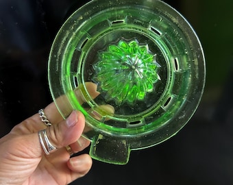 1930s-40s Uranium Glass Citrus Juicer