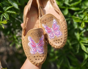 Pastell Schmetterling huarache mexicano Sandalen||mexikanische huarache||Damen huarache Sandalen||mexikanische Schuhe||Sommer Sandalen||bestickte Sandalen