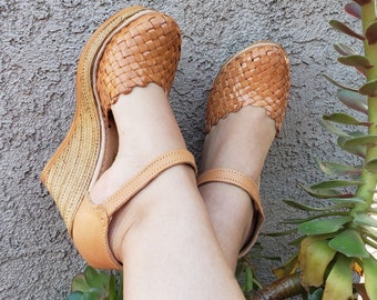 Elena Mexican wedges//High heel huarache//Mexican huarache//Mexican wedge sandal//Mexican heels//Huarache mexicano//Mexican sandal, leather