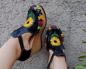 FINAL SALE sunflower/Mexican wedges//High heel huarache//Mexican huarache//Mexican wedge sandal//Mexican heels//Huarache mexicano/