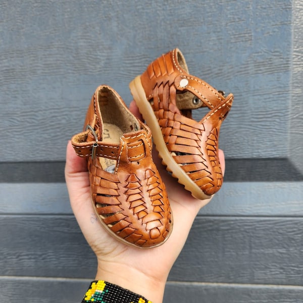 junior huaraches sale