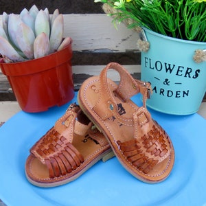 little girl mexican huaraches