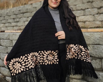 Mexican rebozos//Mexican shawl//Rebozo//Wrap around shawl//Artisanal shawl//Mexican scarves//de gala