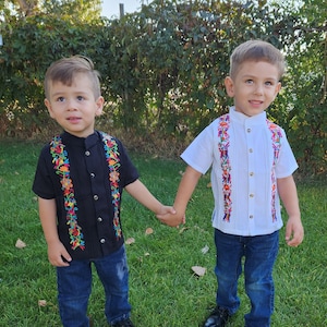 Mexican guayaberas for boys, Boys shirts, Mexican shirts for boys, guayaberas for toddlers and boys, guayabera for kids