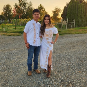Matching outfits for couples||Mexican guayabera for him||Mexican off shoulder top||Mexican outfits||Mexican wedding dress||Anniversary gift