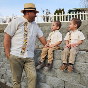 Mi pueblito guayabera|| Dad and son matching guayabera|| Mexican guayabera|| Dad and son outfit, Mexican dress shirt||Mexican wedding shirt