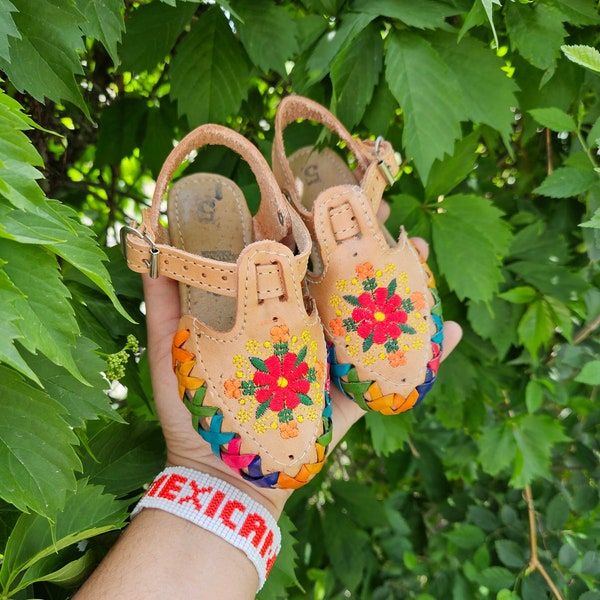 Fanny Babies and toddlers huaraches/Huaraches para bebe/Huaraches for girls/Girls shoes//Mexican huaraches for babies and toddlers