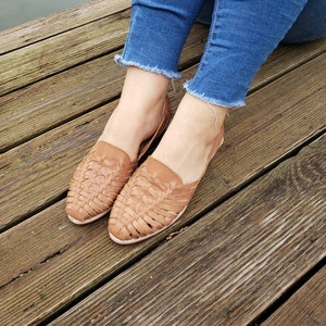 Sandalias huarache mexicanas Anahi tan // Huarache mexicano // Sandalia mexicana // Sandalia huarache mexicana con punta cerrada