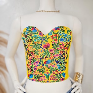 Mexican embroidered crop top|| Mexican blouse||Embroidered crop top||Mexican top for women||Crop top for women||Fiesta mexicana outfit/