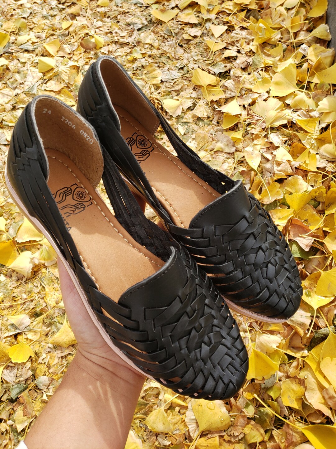 サンダル・ミュール New Mexico Huarache Sandals Black 1-0047.jpg